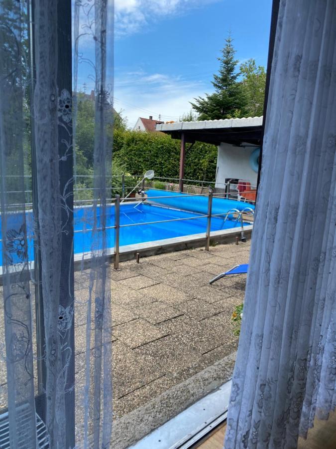 פירמאסנס Ferienwohnung Mit Garten מראה חיצוני תמונה
